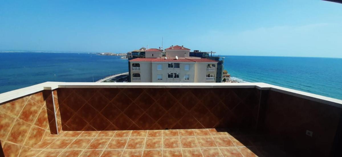 Apartamento Isla Grosa La Manga V.v. - Housity