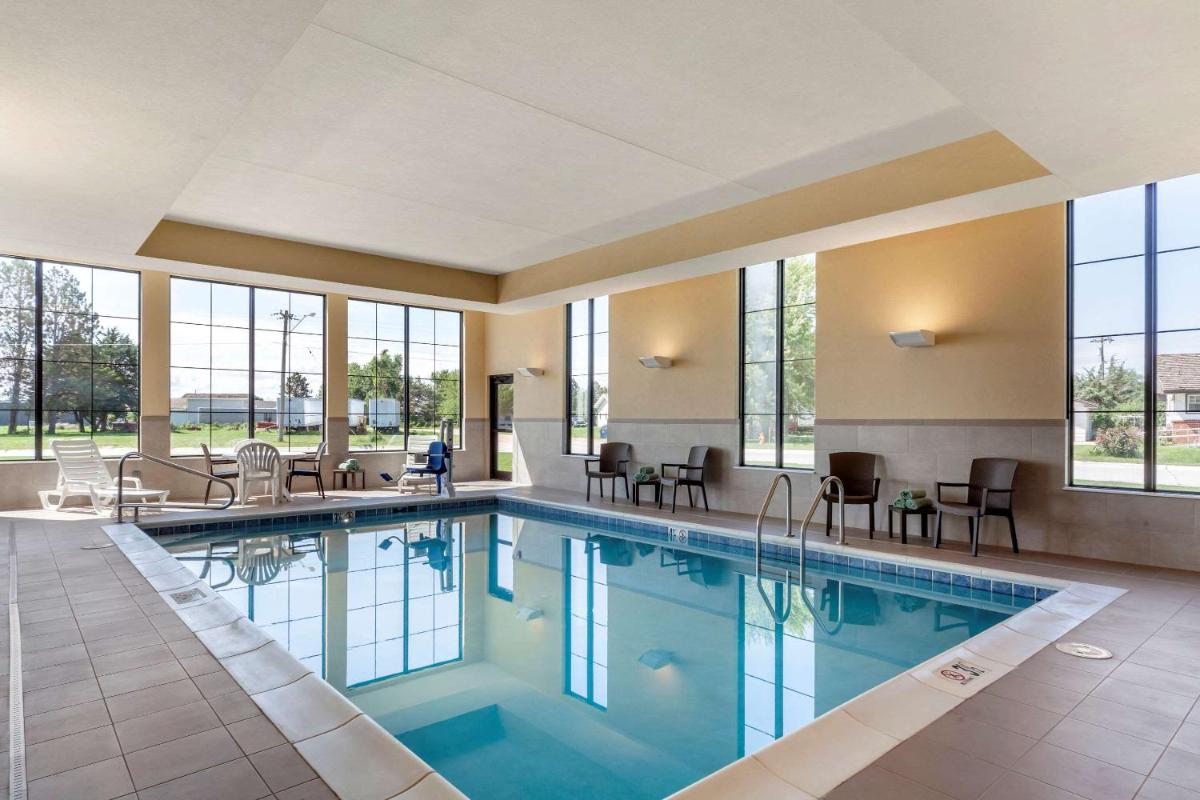 Comfort Suites Grand Island South - Housity