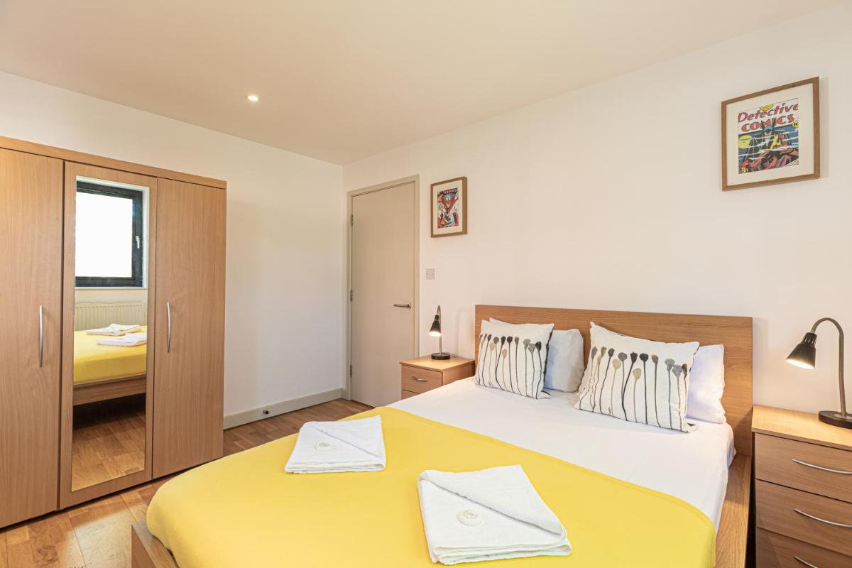 Fantastic Stays at Camden - Housity