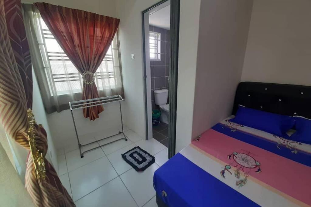HM Homestay Lahat, Station 18, Ipoh 'مسلم' - Housity