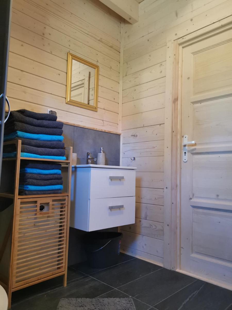 Domek w Górach Sowich - Housity