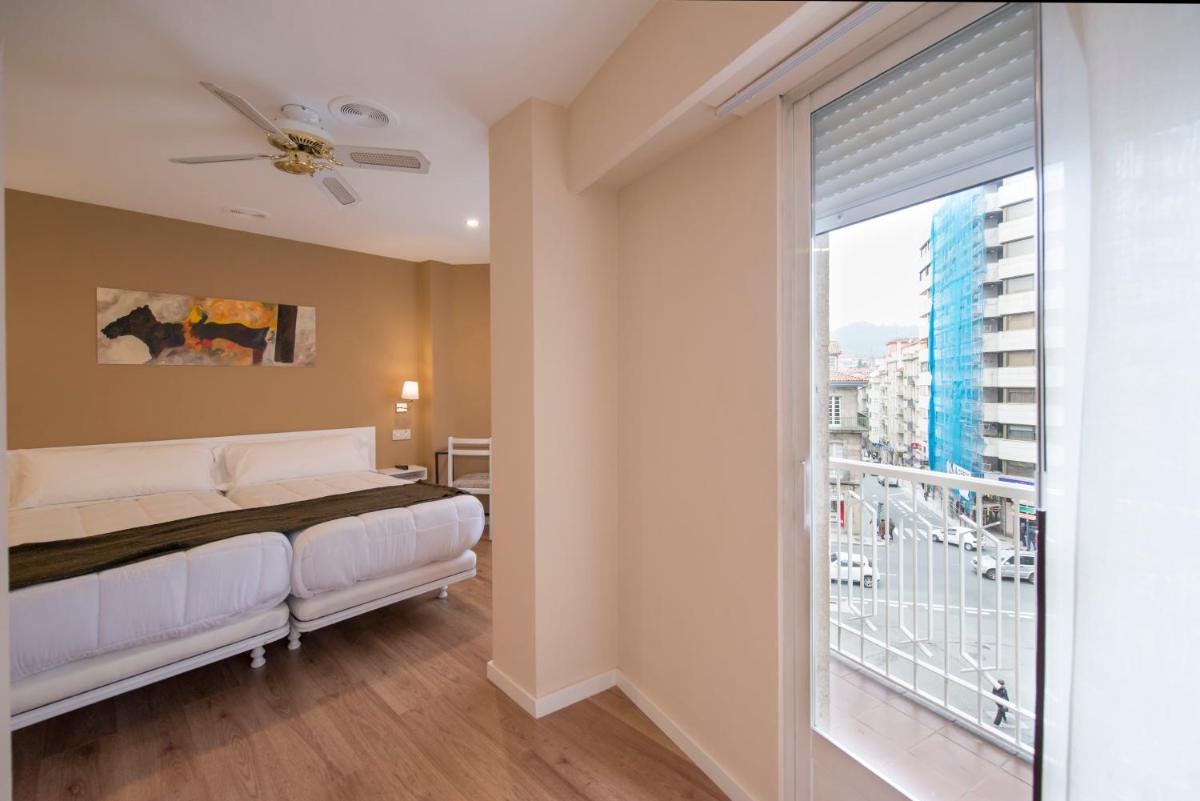 Hotel Miño - Housity