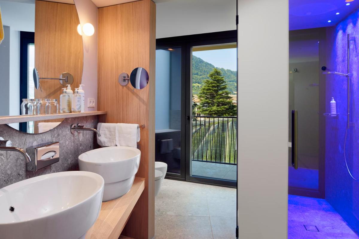 Hotel Wiesenhof - Housity