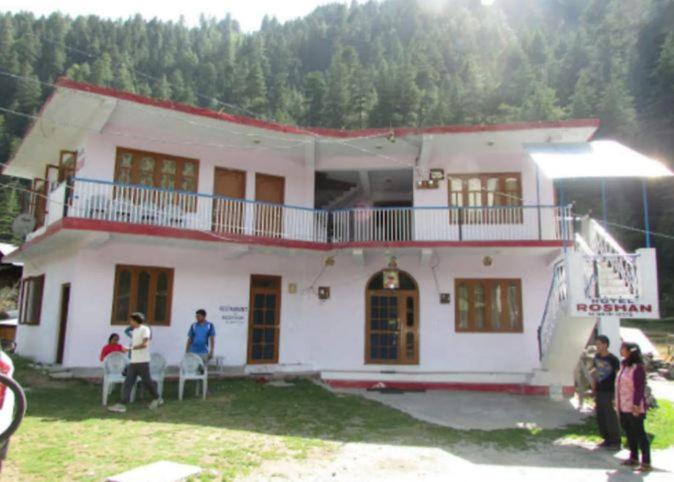 Hotel Roshan - Housity