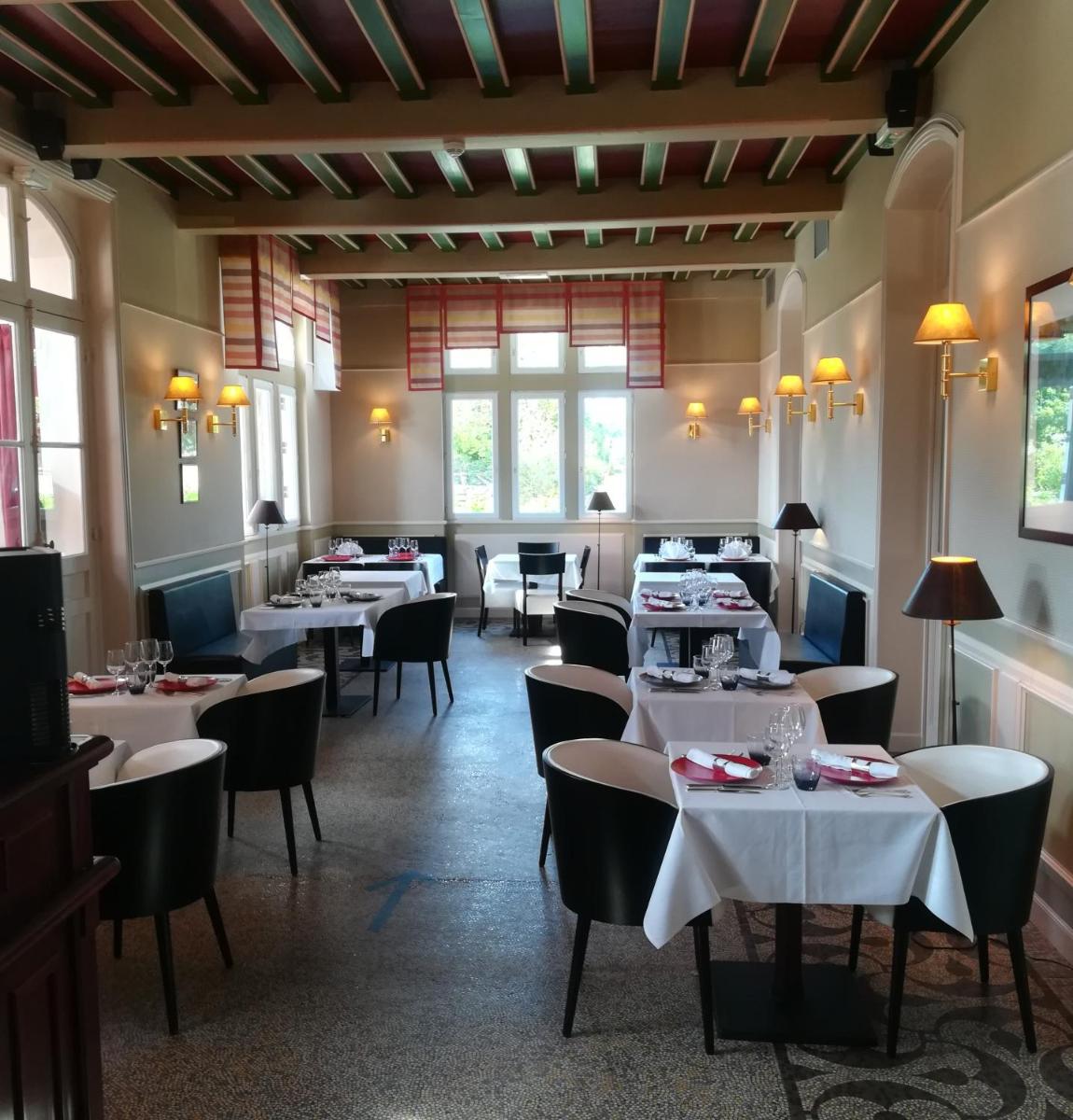 Le Domaine des Roches, Hotel & Spa - Housity