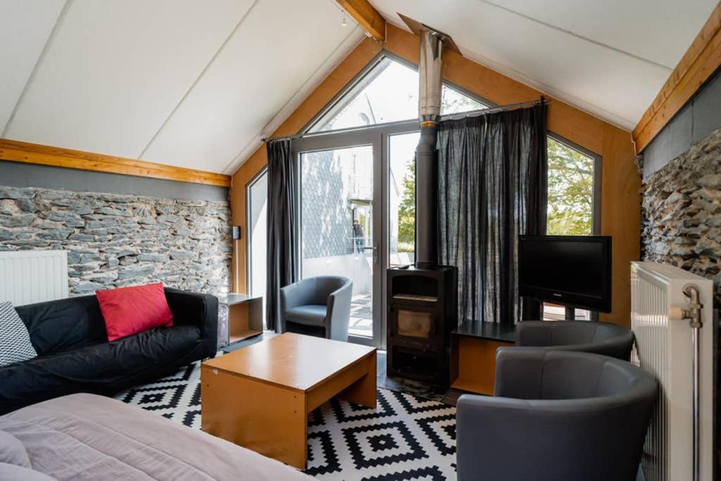 Rustig gelegen gîte nabij Houffalize - Housity