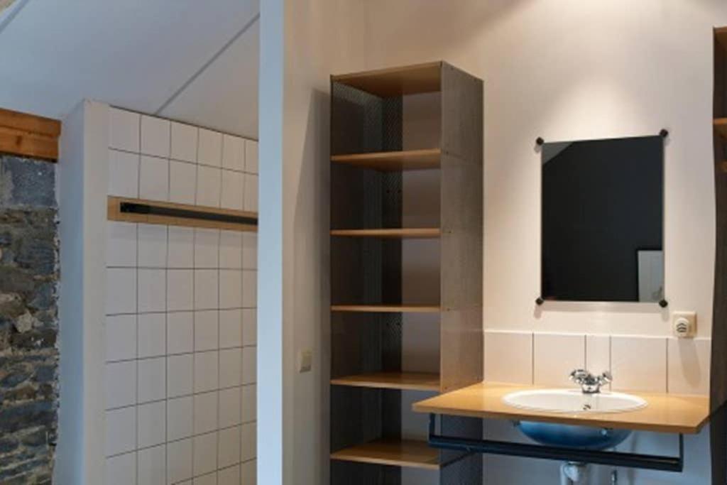 Rustig gelegen gîte nabij Houffalize - Housity