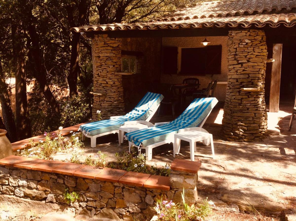 GITE plage du Lido, piscine chauffée, parking clos gratuit, climatisé, 4 pers - Housity