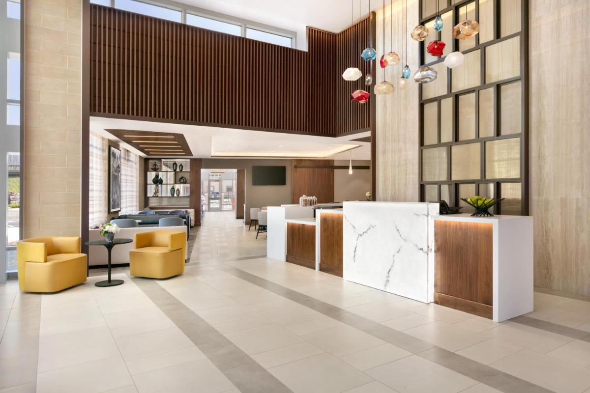Hyatt Place Fort Lee/George Washington Bridge - Housity