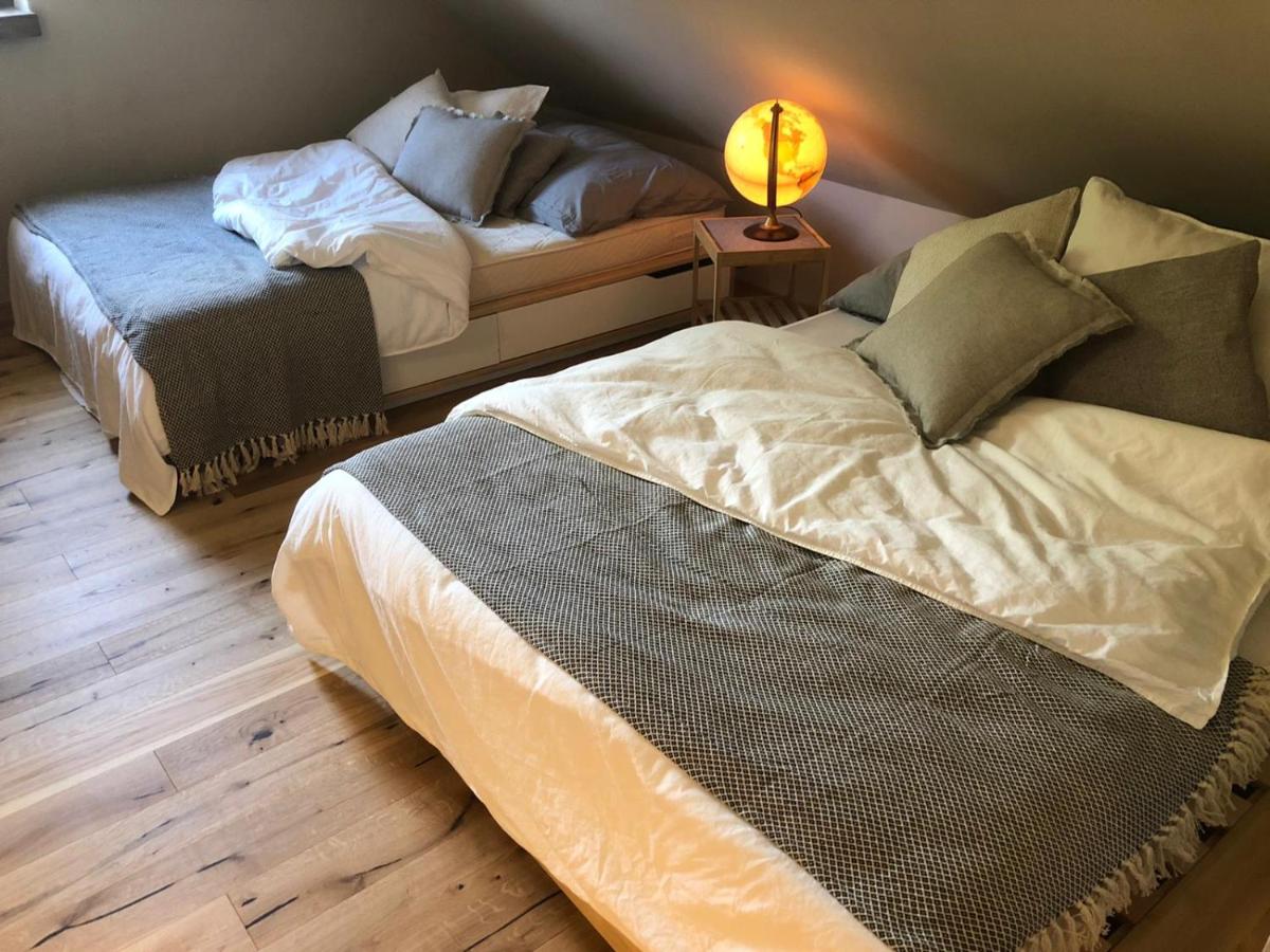 Klimatyczny Dom Kopaczówka przytulna miejscówka z kominkiem, sauną i ogrodem u podnóża Gór Stołowych - Housity