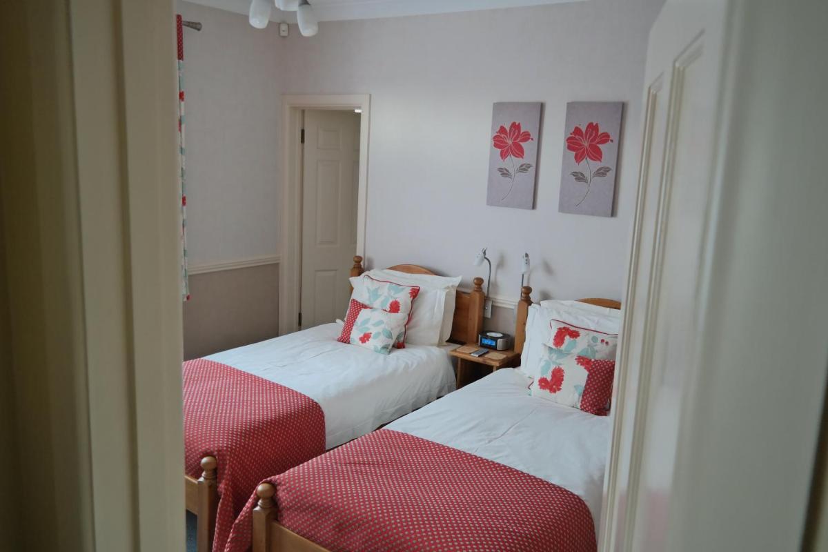Weston Cottage - Hizvo
