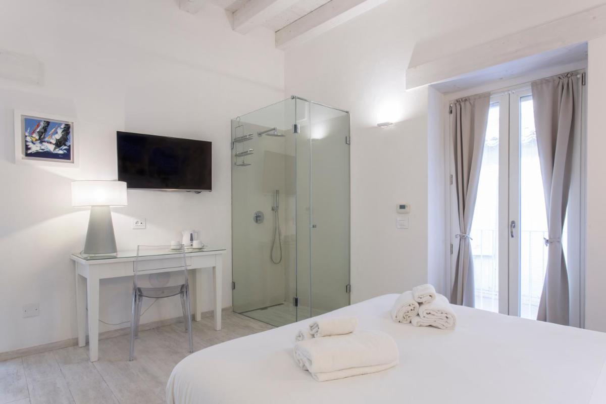 Affittacamere Ortygia Inn Rooms con Terrazza sul Mare e Jacuzzi - Housity