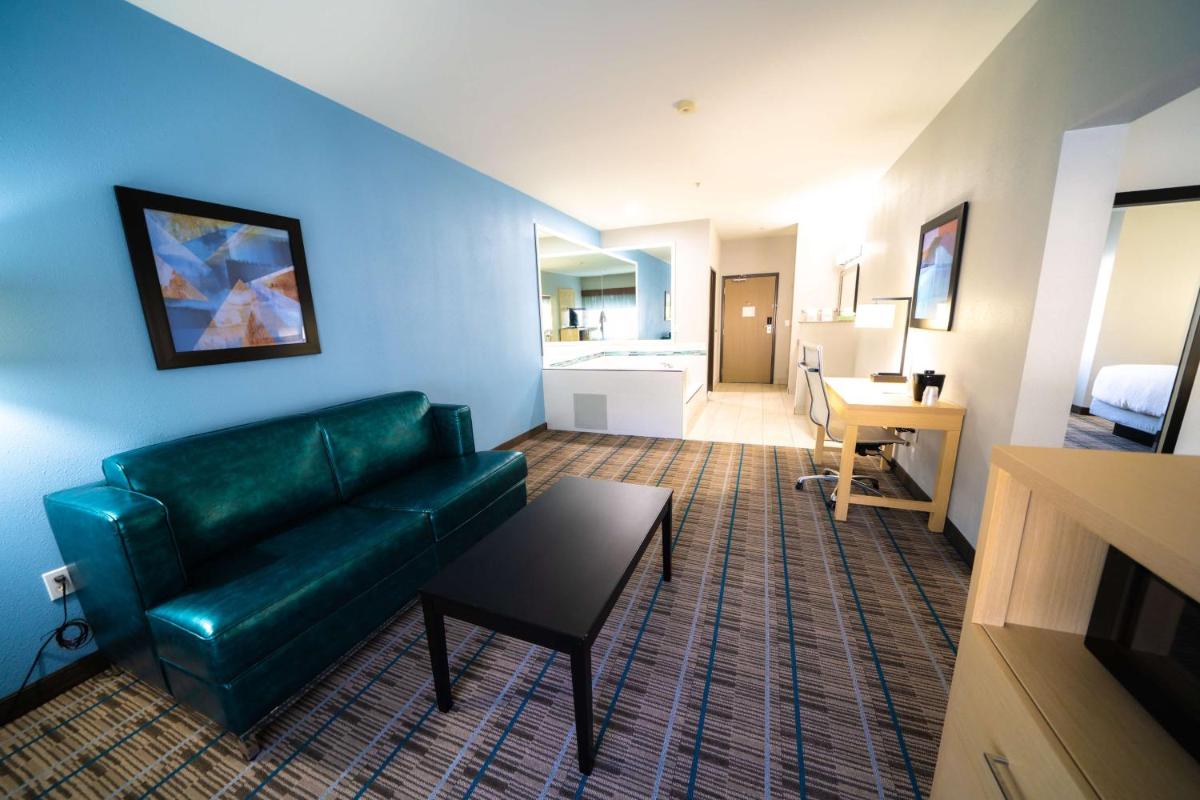 Best Western Brigham City Inn & Suites - Housity