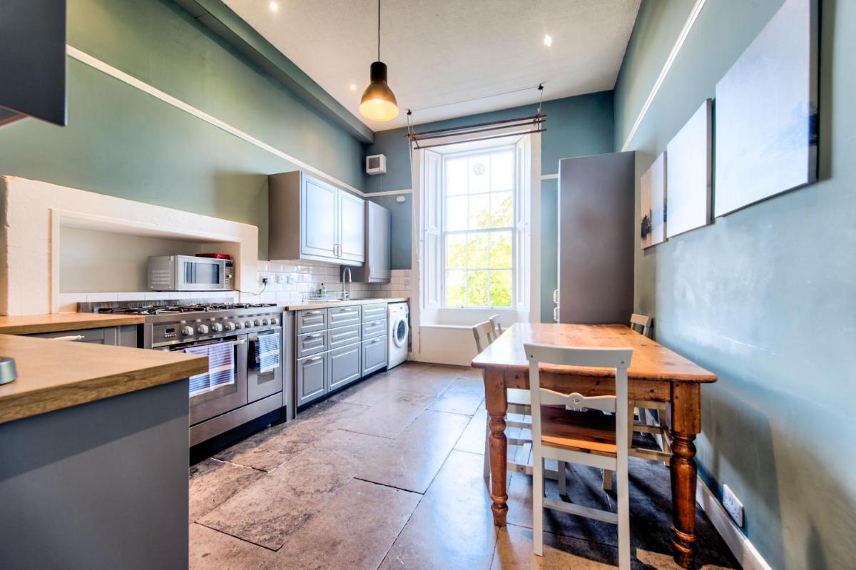 JOIVY Bright & Spacious Apt in Stockbridge - Housity
