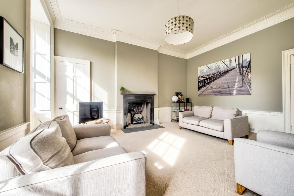 JOIVY Bright & Spacious Apt in Stockbridge - Housity
