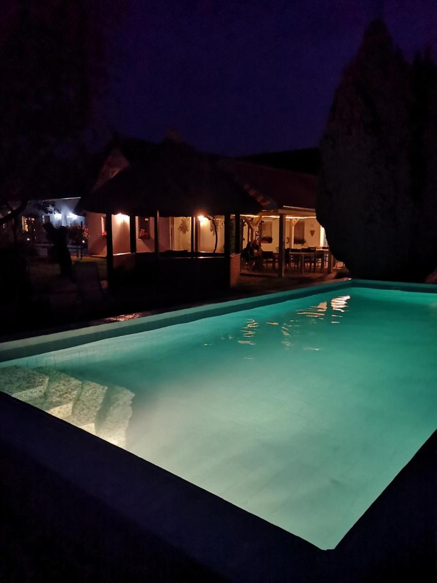 Oázis Üdülő Tiszafüred - Housity