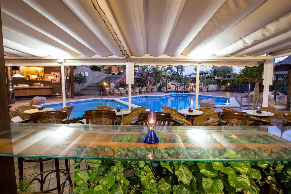 Piscina en o cerca de Hotel Alba Seleqtta