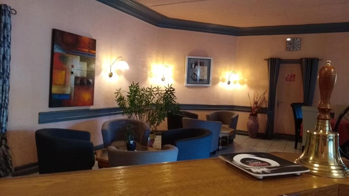 Hôtel restaurant les Templiers - Housity