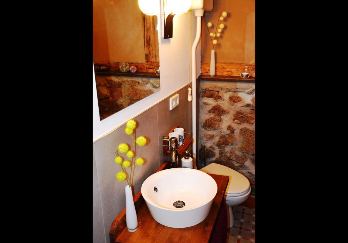 Ferienwohnung Romantique Radebeul - Housity