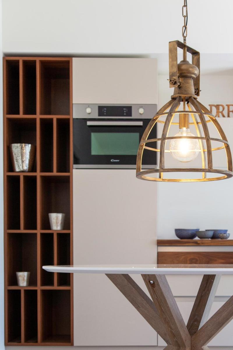 Villa Emilia - Housity