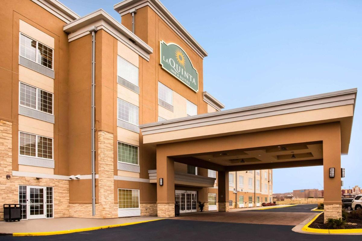 La Quinta by Wyndham Rochester Mayo Clinic Area South - Housity