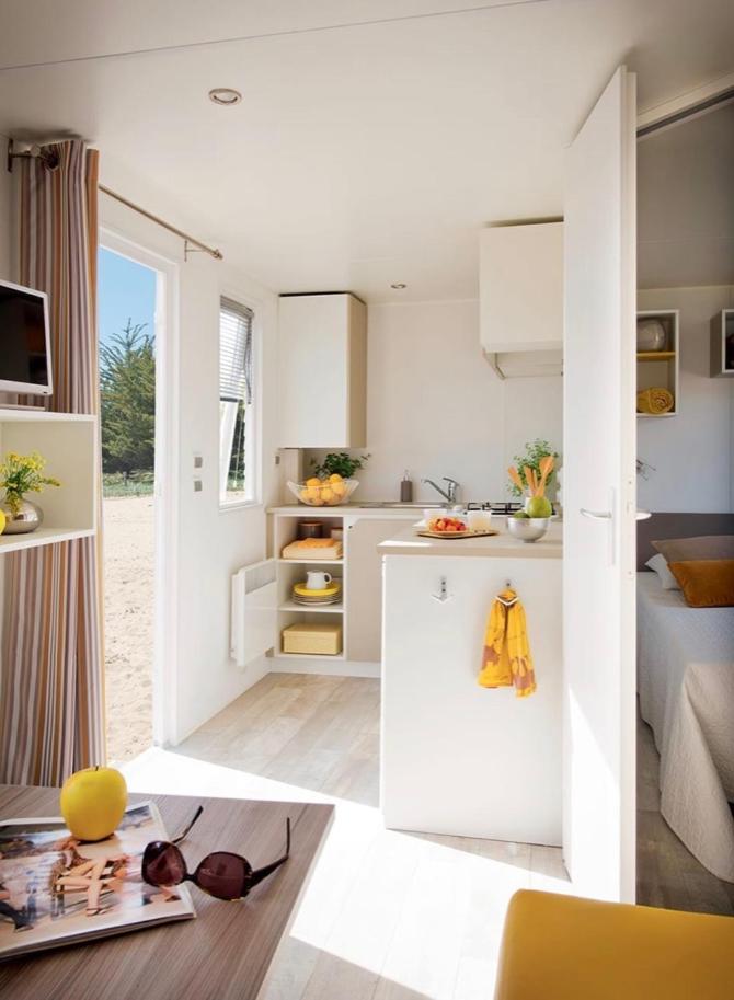 Amelia Camping - Housity