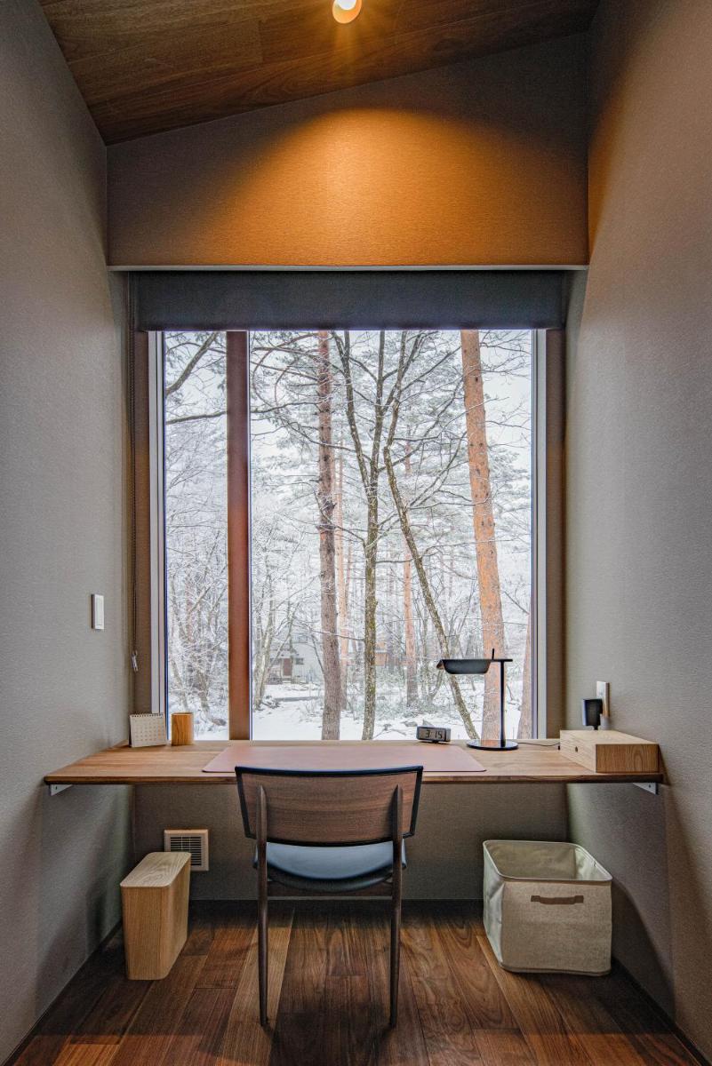 Gravity by The Hakuba Collection - Housity