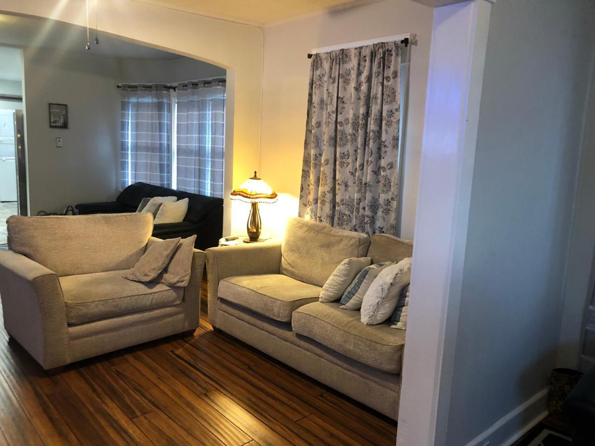 Lovely House in Atlantic City Weekly Deal - Housity