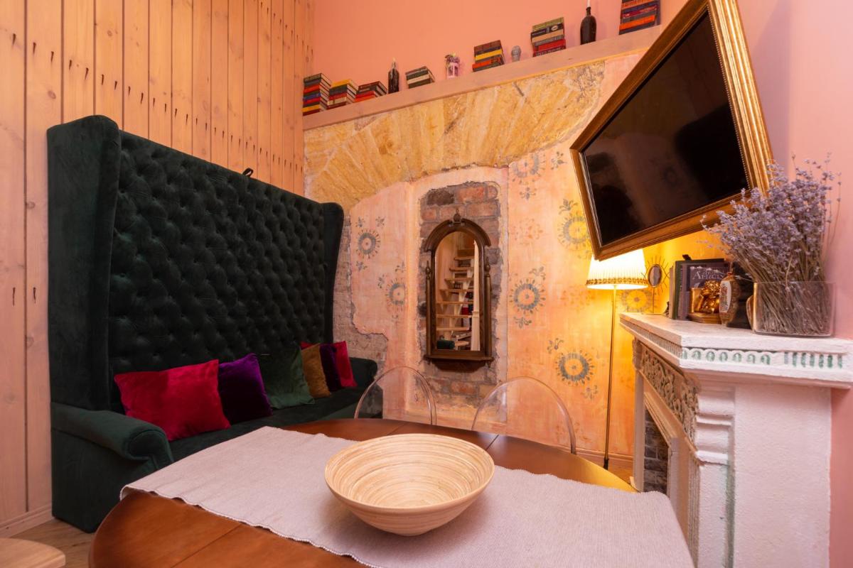 Лофт із терасою SELF Check-in 247 - Housity