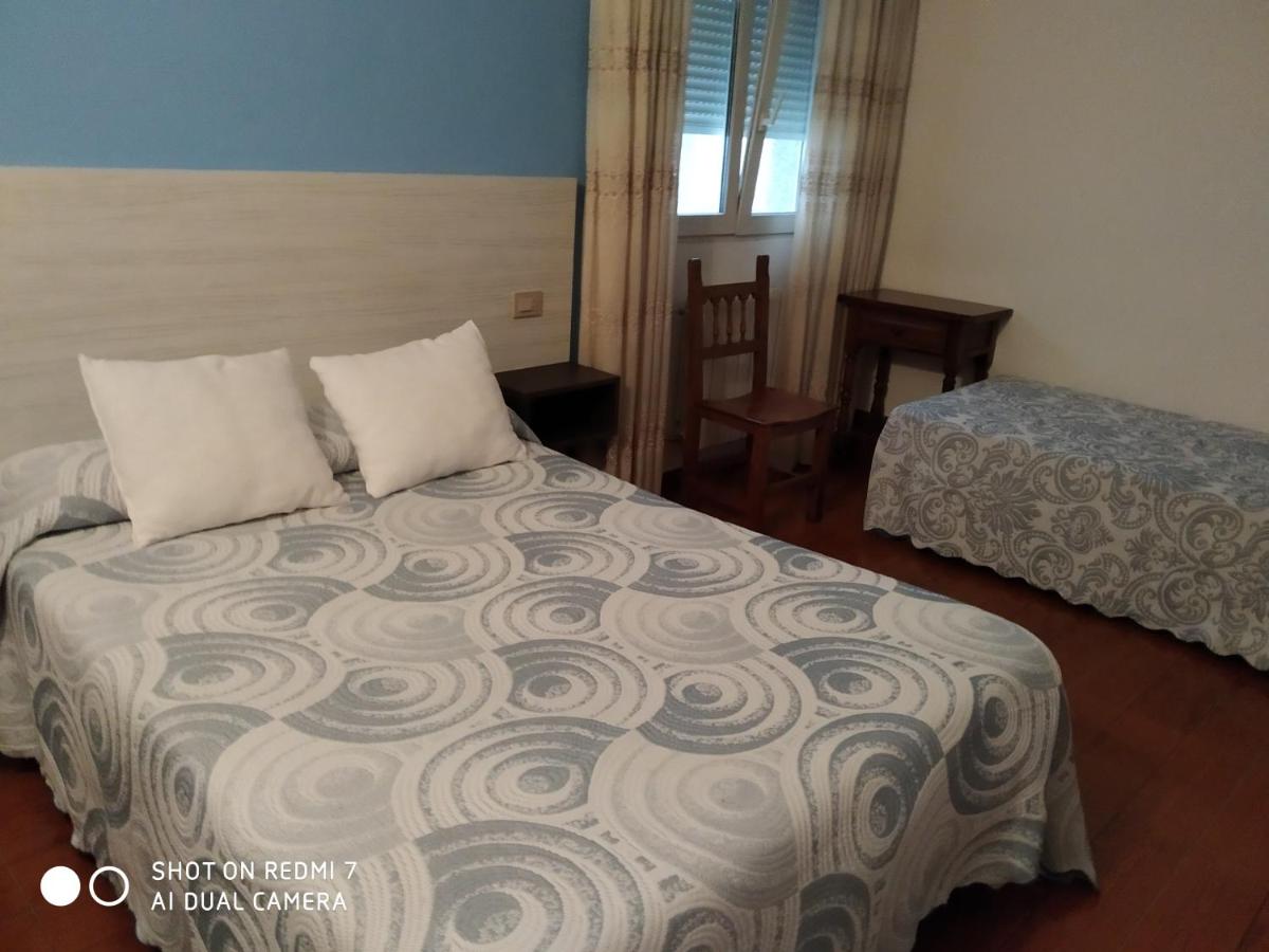 Hostal Fisterra - Housity
