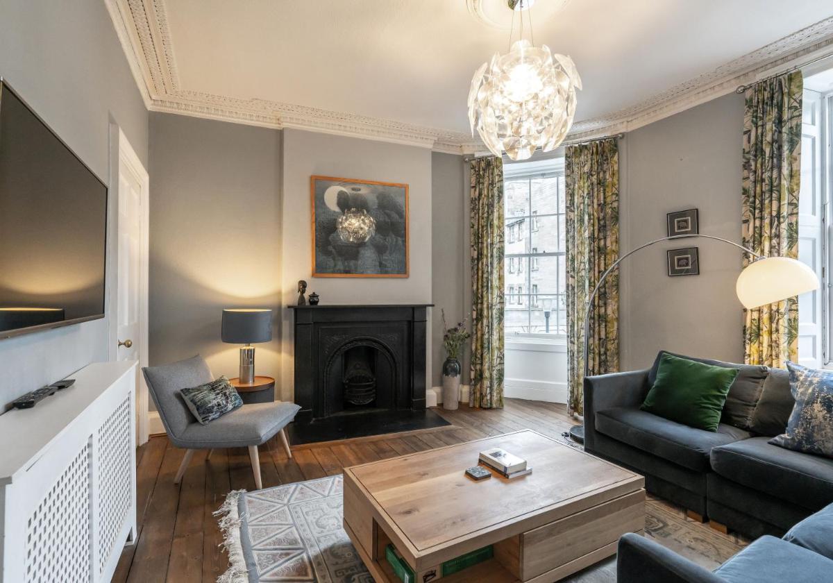 The St Patrick Square Residence - Housity