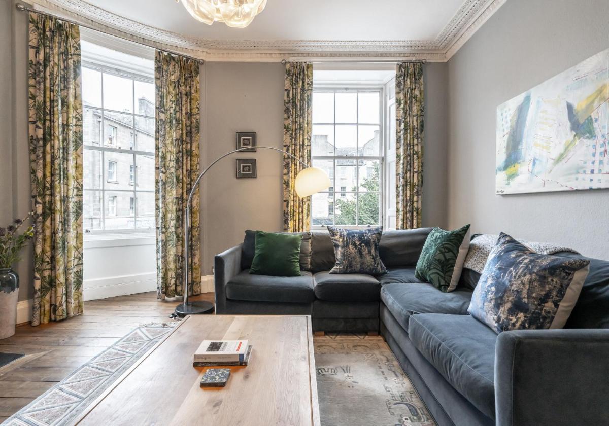 The St Patrick Square Residence - Housity
