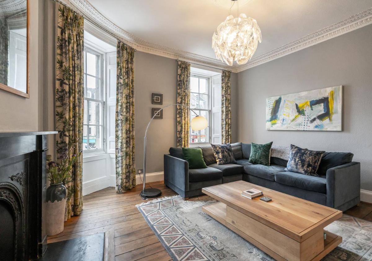 The St Patrick Square Residence - Housity