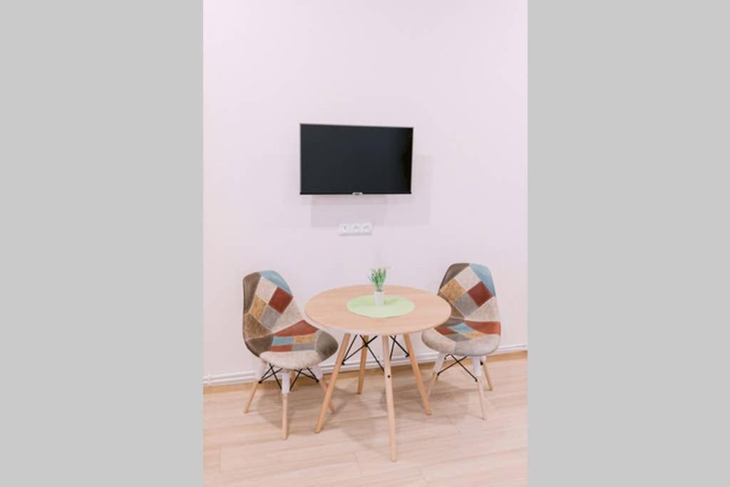 New Central Apartment in Gyumri - Housity