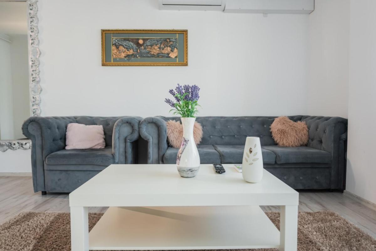 Rania Apartments - Housity
