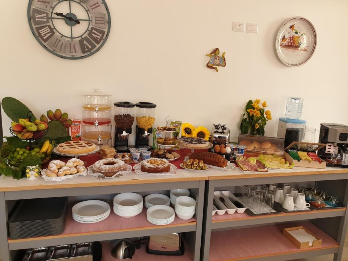 B&B Villa Chiara Bed and Breakfast - Housity