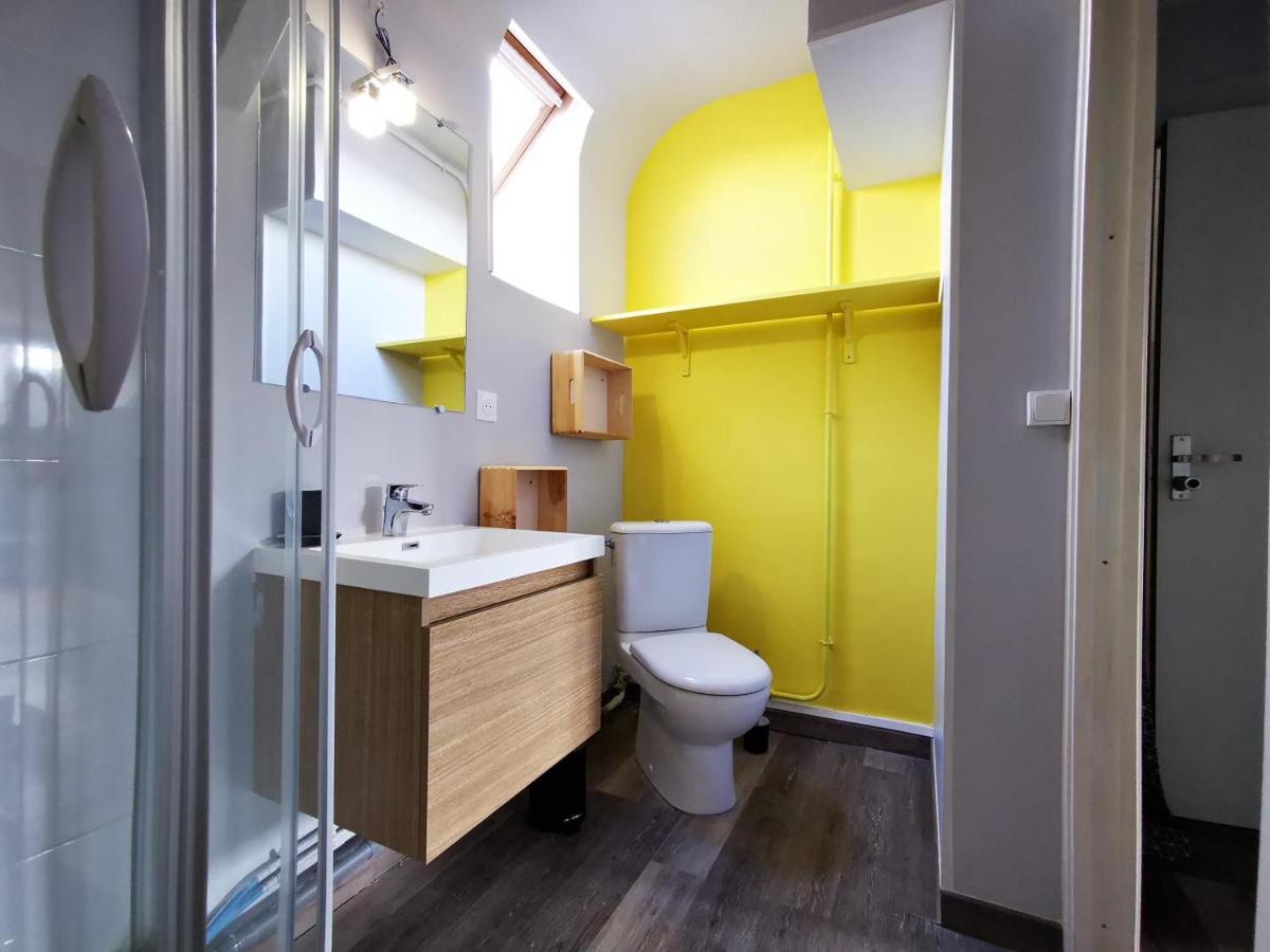 Gites de l'isle - Séjours Pro - Wifi - Netflix - Plein centre-ville - Housity