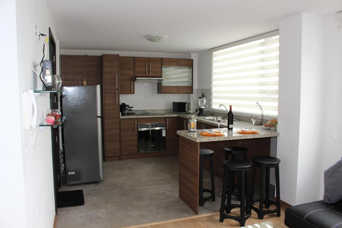 Suit Torre Sofia - Housity
