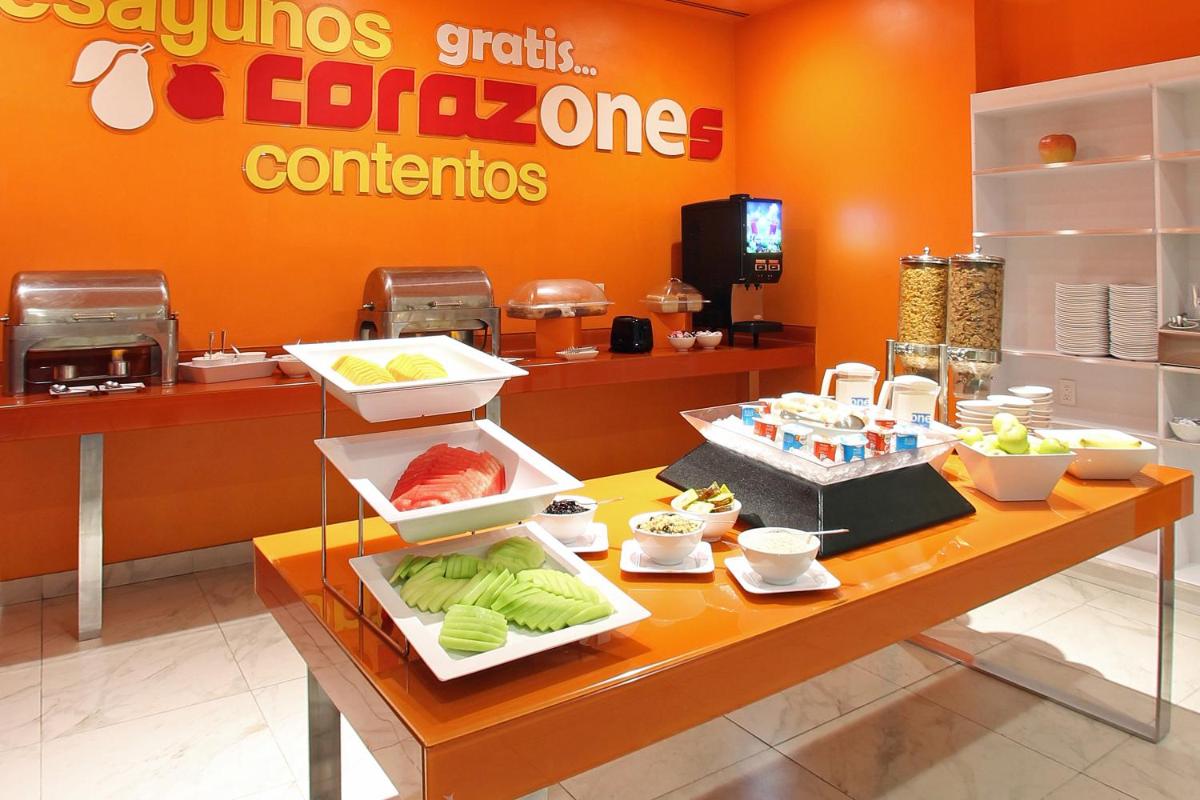 One Queretaro Plaza Galerias - Housity