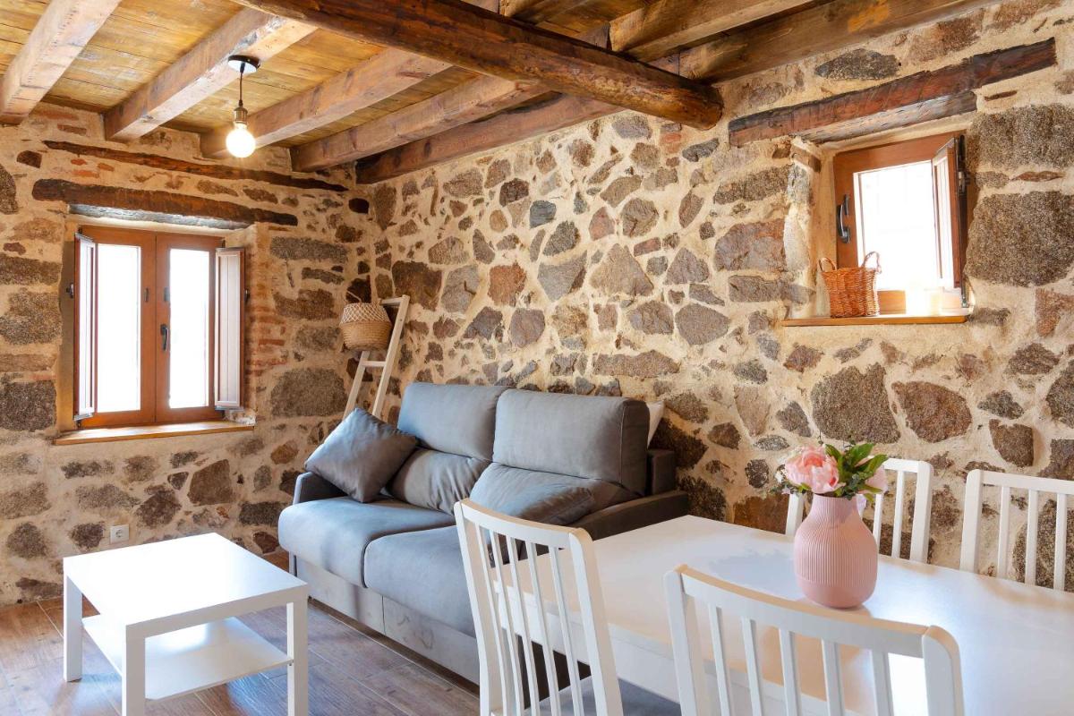 Casas del Castillo, 1 - Hizvo
