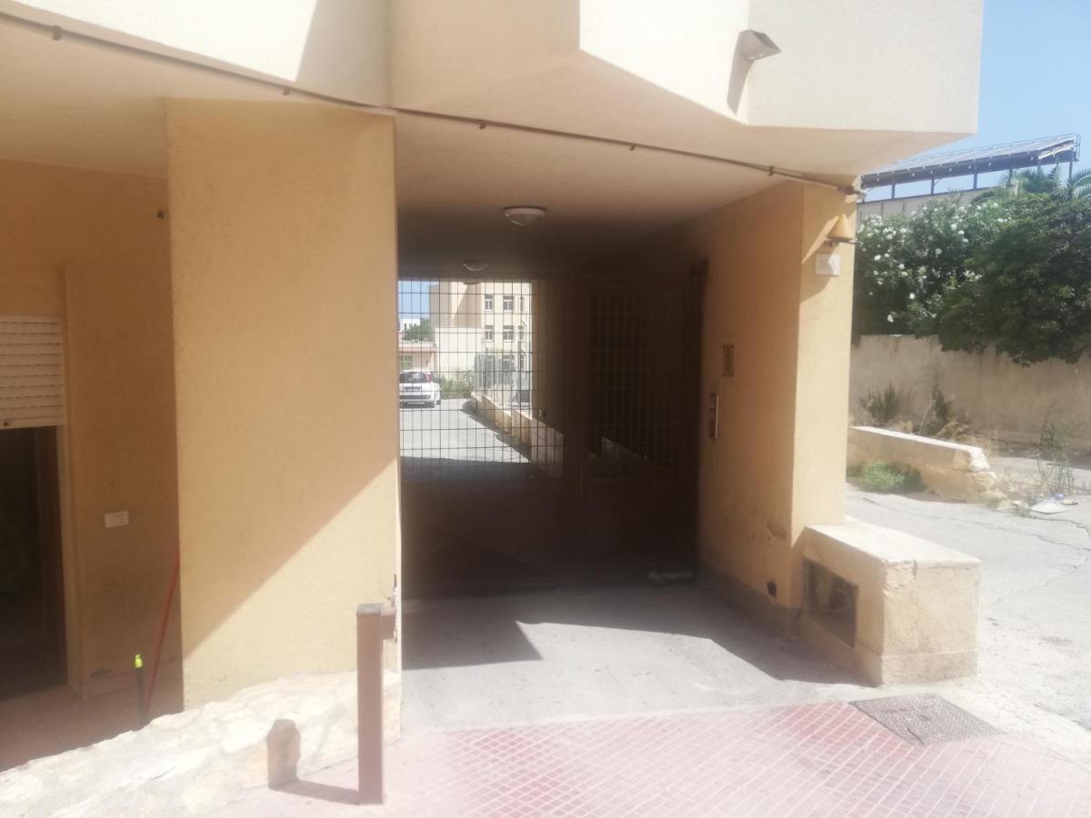 Callipigia - Housity