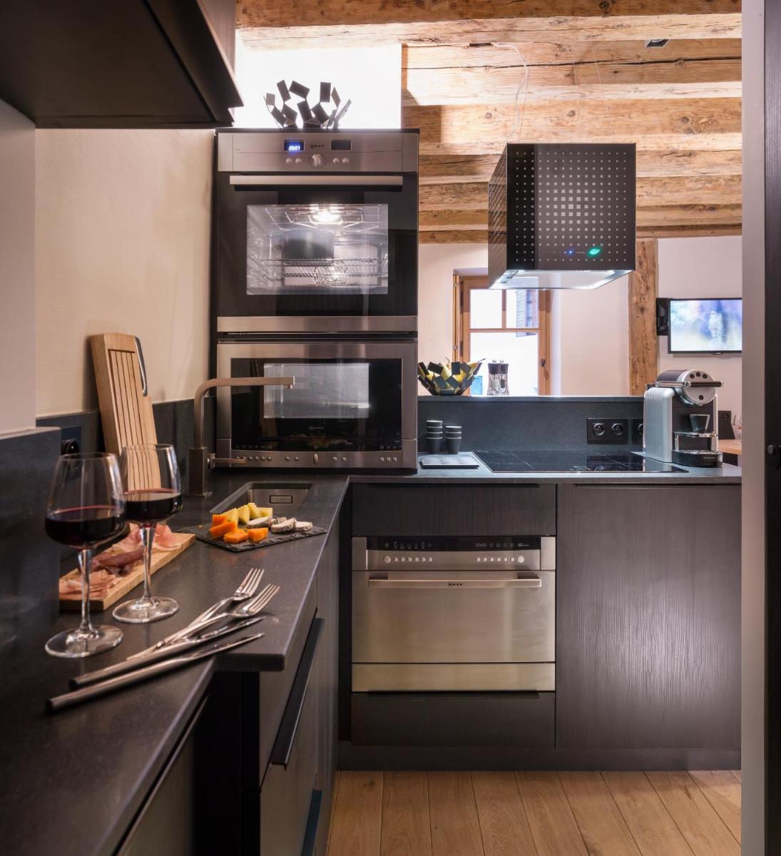 Cuisine ou kitchenette dans l'établissement Les Loges Annecy Vieille Ville