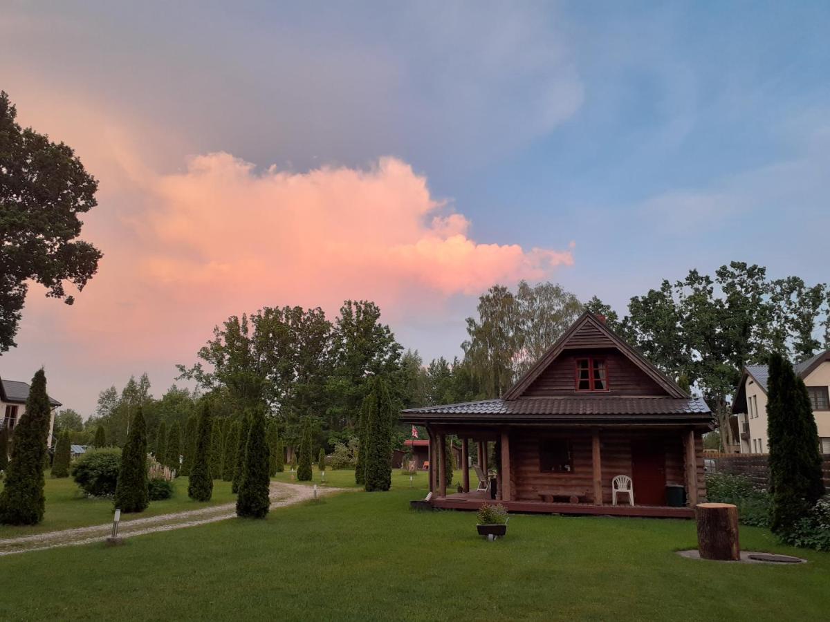 Forest Edge Lodge - Housity