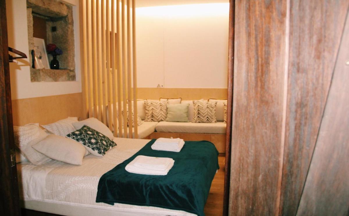 Porto-Braga Country side - private swimming pool - Housity