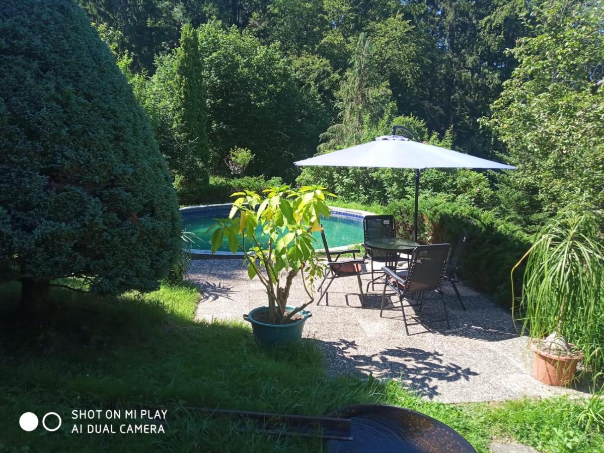 Apartmány Šedek - Housity