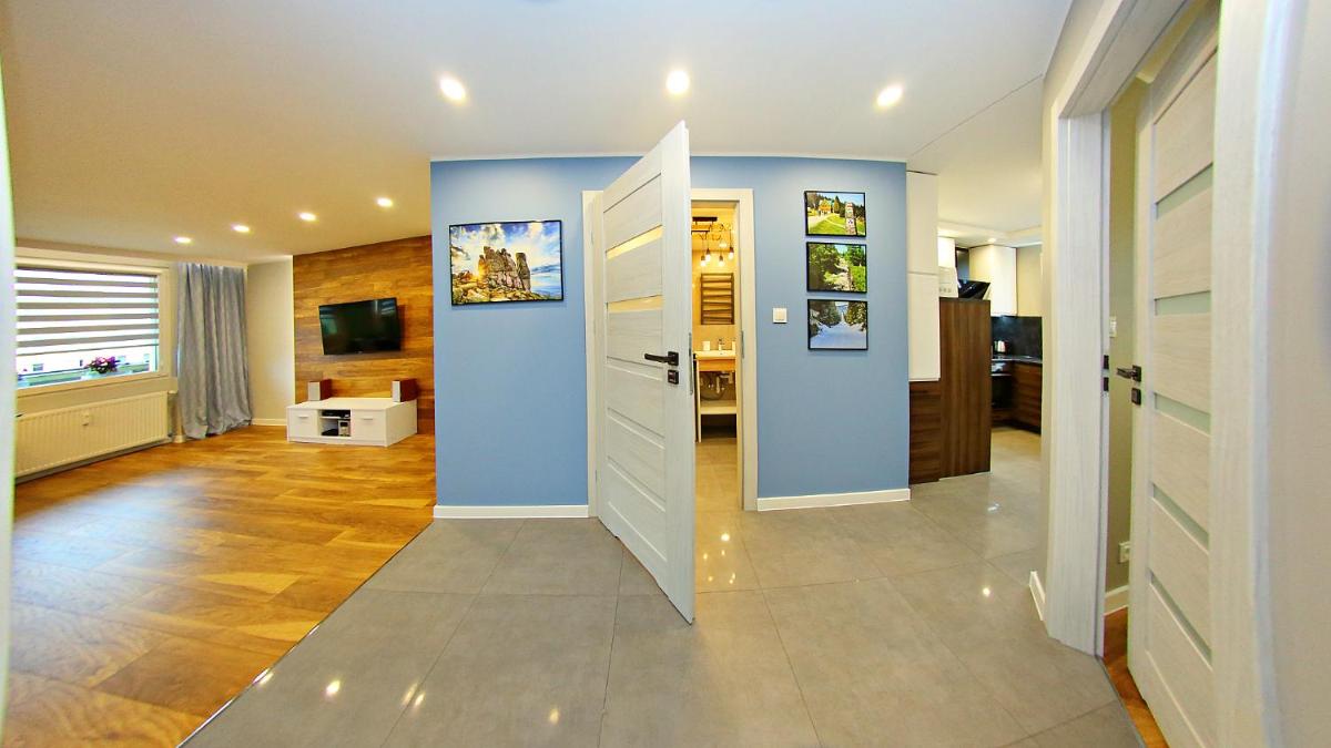 Apartament Słoneczniki Zabobrze - Housity