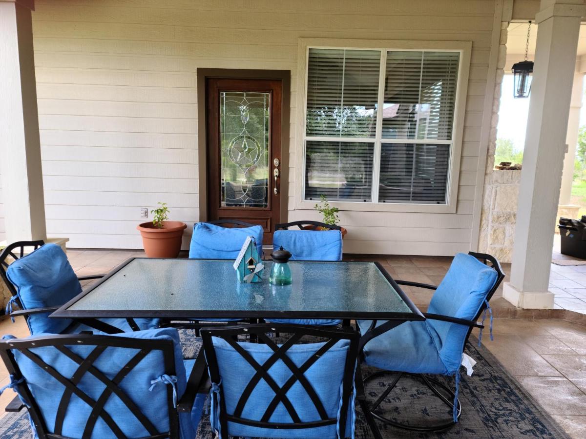 Hill Country Haute n Haus Relax and Renew - Housity