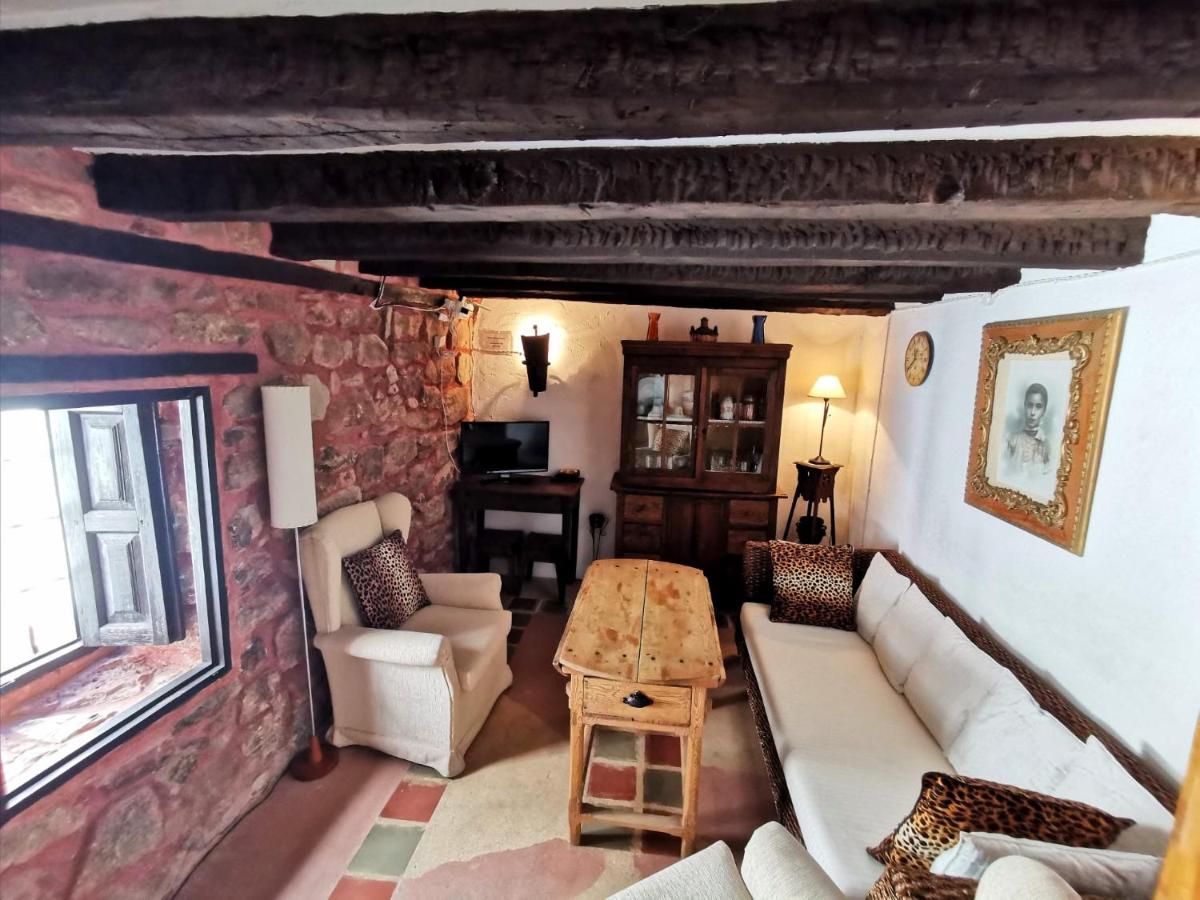 Casa Rural Bracamonte - Housity