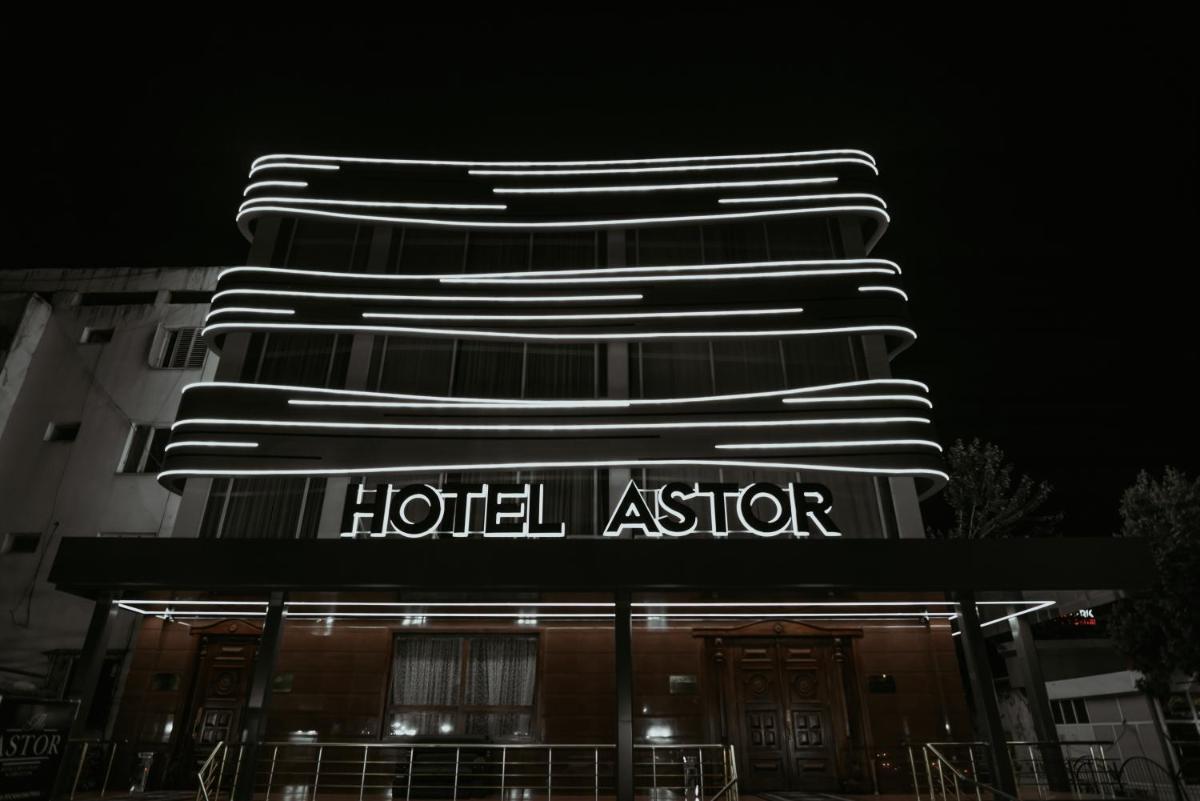 Suitetrails - Astor Hotel