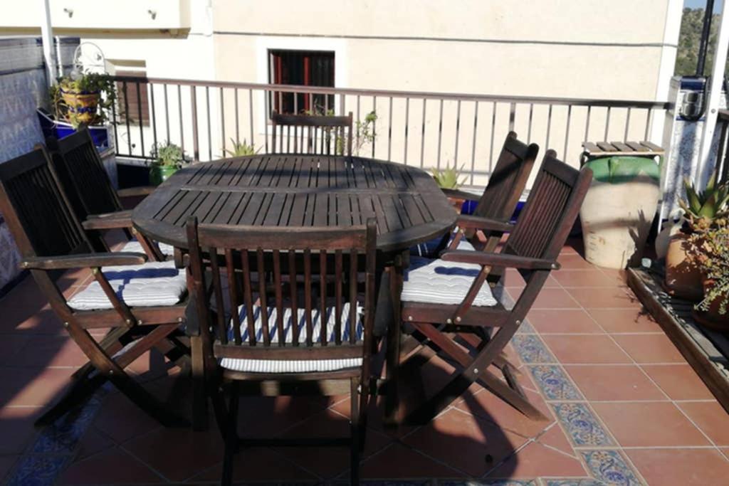 Casa con terraza/Confortable house with terrace - Housity